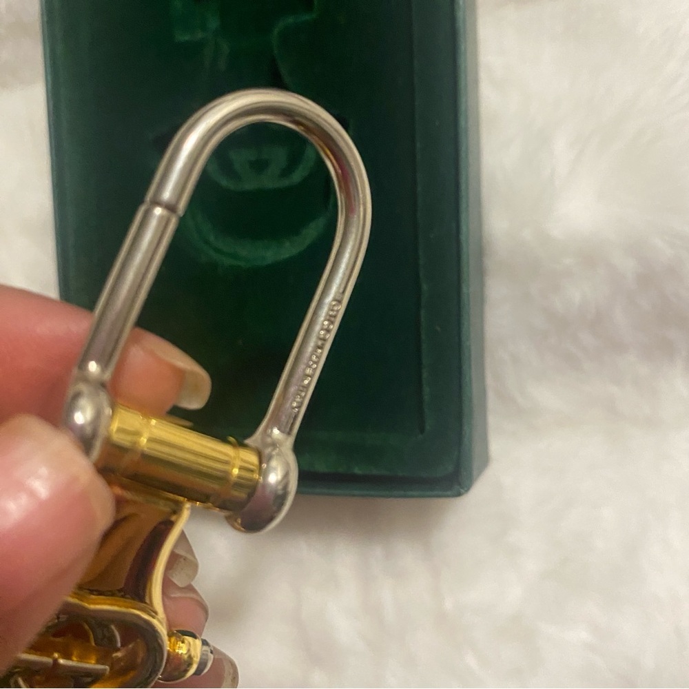 NIB Rare & Vintage Gucci Two Tone Horsebit Style Key Holder/Keychain - Picture 6 of 9